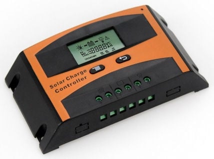 Контролер регулатор за соларни панели 12V-24V/ (20A) LD2420C